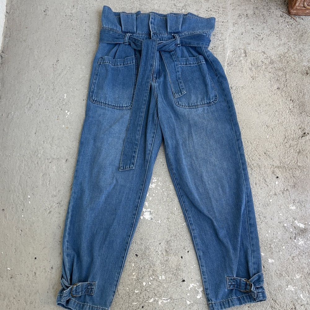 Blanknyc Chambray tapered jeans, high waisted